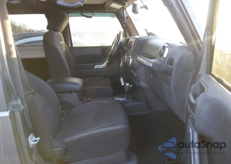 2016 Jeep Wrangler Rubicon из США, поврежденный, VIN 1C4BJWCG6GL174598